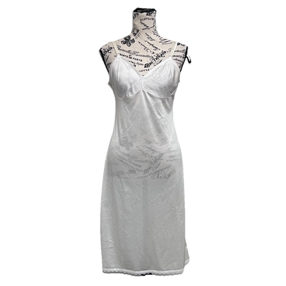 Vintage Sears Nude/Champagne Lingerie Bow Lace Trim Chemisev Slip Dress S